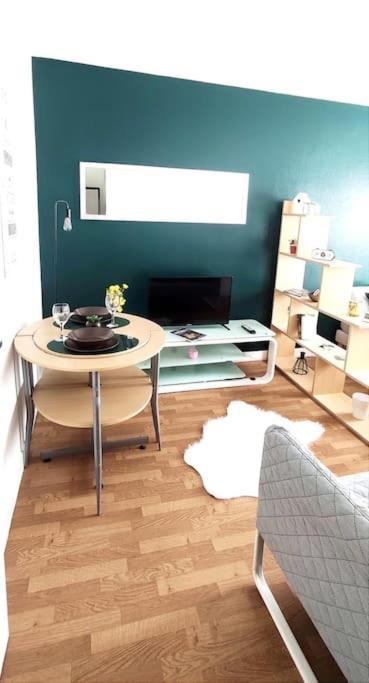 La Cachette De Chartres Apartment Bagian luar foto